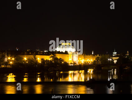 Prager Stadtbild bei Nacht. Prag, Tschechische Republik. Stockfoto