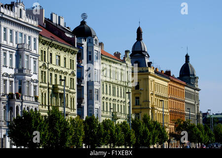 Reihe von Wohngebäuden in Prag, Tschechische Republik, Europa Stockfoto
