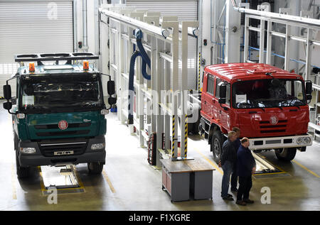 Die tschechischen LKW-Hersteller Tatra LKW öffnet sich eine neue Diagnose-Werke in Koprivnice, Tschechische Republik, auf Dienstag, 8. September 2015. (Foto/Jaroslav Ozana CTK) Stockfoto