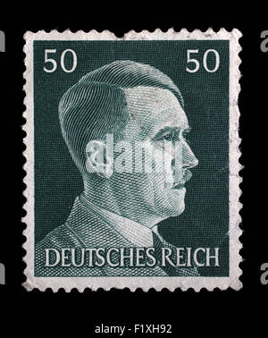 Deutsche REICH - ca. 1941: Eine Briefmarke gedruckt in Deutschland zeigt Bild von Adolf Hitler, Serie, 1941. Stockfoto