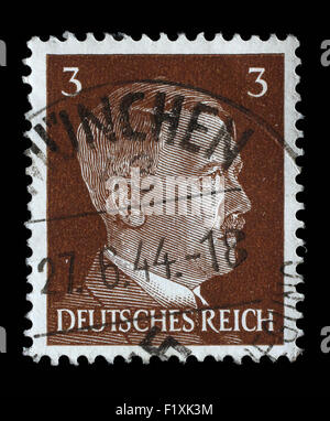 Deutsche REICH - ca. 1941: Eine Briefmarke gedruckt in Deutschland zeigt Bild von Adolf Hitler, Serie, 1941. Stockfoto