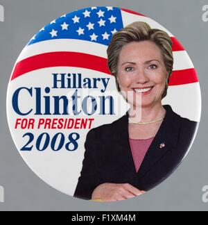 Eine 2008 Hillary Rodham Clinton USA Präsidentenkampagne primäre Taste pin Stockfoto