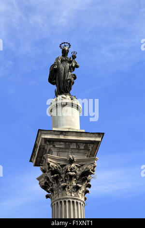 Spalte des Friedens in Piazza Di Santa Maria Maggiore, Rom, Italien. Stockfoto