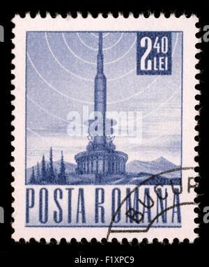 Briefmarke gedruckt in Rumänien zeigt Fernsehturm, ca. 1971 Stockfoto