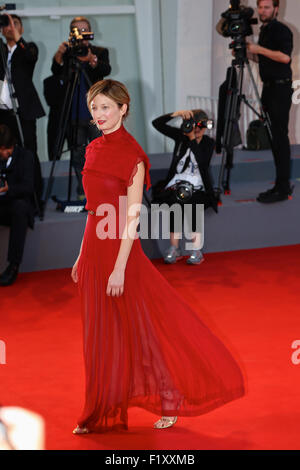 Venedig, Italien. 8. Sep, 2015. Schauspielerin Alba Rohrwacher besucht eine Premiere für "Blut von meinem Blut" auf dem 72. Venedig Film Festival in Venedig, Italien, am 8. September 2015. Bildnachweis: Jin Yu/Xinhua/Alamy Live-Nachrichten Stockfoto