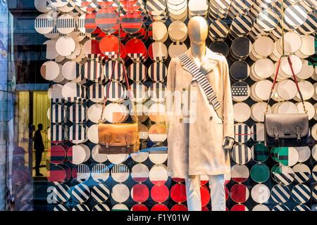 Italien, Lombardei, Mailand, Mode-Viereck, Via Monte Napoleone, Vorderseite des Shops der Marke Gucci Stockfoto