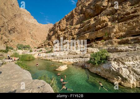Oman, Wadi Shab, Pools und Biefs am Ende des Canyons Stockfoto