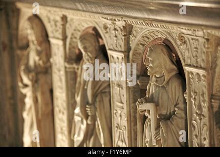 Frankreich, Loire-Atlantique, Nantes, Detail der Liegerad Bildnisse des Grabes des Herzogs Franτois II der Bretagne und seine Frau Marguerite de Foix dieser Marmor Grab ist in der Kathedrale St. Pierre und St. Paul in Nantes im Jahre 1817 installiert Stockfoto