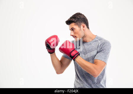 Porträt eines jungen männlichen Boxer isoliert auf weißem Hintergrund Stockfoto