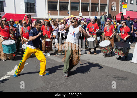 Capoeira-brasilianische Tänzer Kingston Karneval Stockfoto