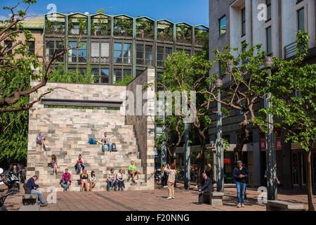 Italien, Lombardei, Mailand, Sandro Pertini via Manzoni Straße gewidmetes Denkmal Stockfoto