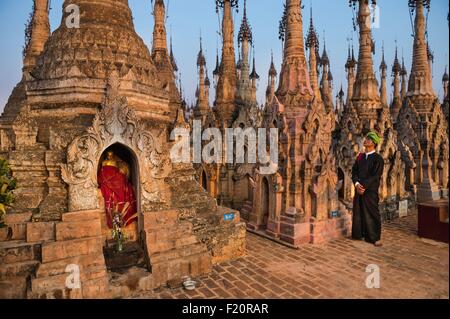 Myanmar (Burma), Shan-Staat, Pao Stamm, Kakku, Kakku Pagode mit ihrem 2500 Stupas Stockfoto