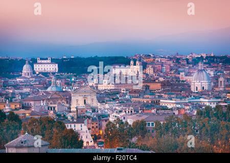 Gianicolo-Hügel, Panoramablick über die Altstadt von der UNESCO als Welterbe gelistet, Rom, Latium, Italien Stockfoto