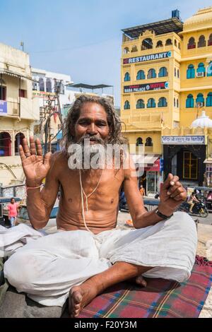 Indien, Rajasthan Zustand, Udaipur, Sadhu am Jagdish-Tempel Stockfoto