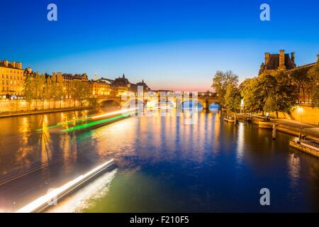 Frankreich, Paris, Ile De La Cité, die Ufer der Seine als Weltkulturerbe der UNESCO, Rathaus Kai aufgeführt Stockfoto