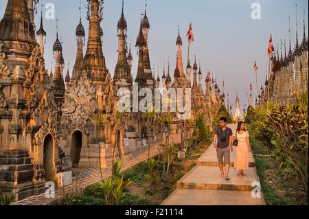 Myanmar (Burma), Shan-Staat, Pao Stamm, Kakku, Kakku Pagode mit ihrem 2500 Stupas Stockfoto