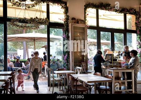 Italien, Latium, Rom, Villa Pamphilj, Villa Pamphili, Vivi Bistrot restaurant Stockfoto