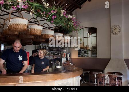 Italien, Latium, Rom, Villa Pamphilj, Villa Pamphili, Vivi Bistrot restaurant Stockfoto