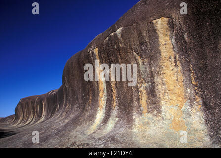 Wave Rock (auch bekannt als Hyden Rock) 296 km Ost Süd östlich von Perth, Western Australia Stockfoto