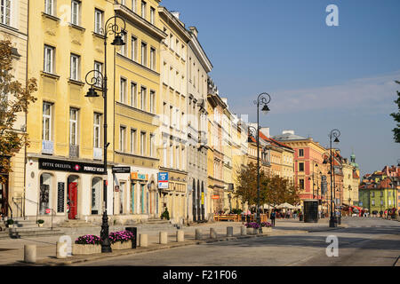 Polen, Warschau, Ul Krakowskie Przedmiescie oder der königliche Weg zum Burgplatz und Altstadt von Warschau. Stockfoto