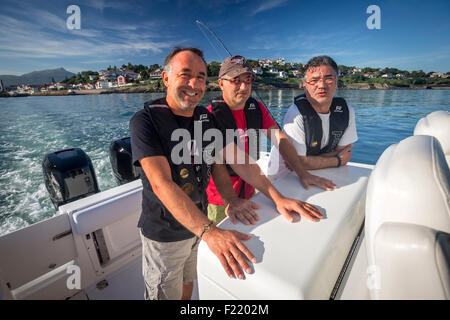 Angeln Party unter Freunden im Baskenland (Frankreich). Ciboure (64500), Pyrénées-Atlantiques (64), Aquitaine, Frankreich. Stockfoto