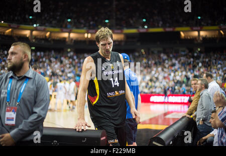 Berlin, Deutschland. 09. Sep 2015. Deutschlands Dirk Nowitzki reagiert während der FIBA EuroBasket 2015 Gruppe B Spiel Italien gegen Deutschland in Berlin, Deutschland, 9. September 2015. Foto: Lukas Schulze/Dpa/Alamy Live News Stockfoto