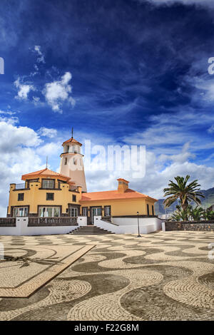 Marina Resort am konisch auf Ostküste der Insel Madeira, Portugal Stockfoto