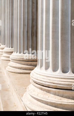 Zusammengesetzte griechischen Stil Spalten Zeile Stockfoto