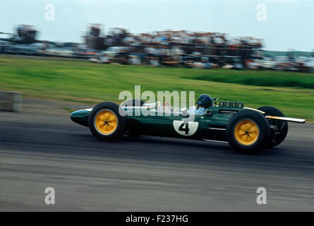 Jim Clark in seinem Lotus Climax 25 in der britischen GP Silverstone 20. Juli 1963 Stockfoto