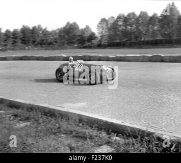 Raymond Sommer in einem Ferrari 125, GP von Italien in Monza 1949 Stockfoto