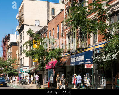 Bleecker Street Szene in Greenwich Village, New York Stockfoto