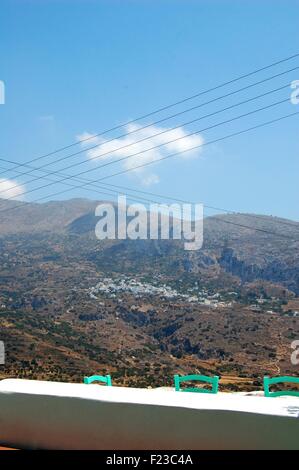 Blick Richtung Langada von Tholaria, einem Dorf in Amorgos Griechenland Stockfoto