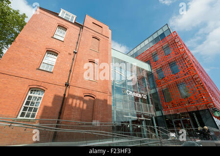 Citylabs Biomedizinische Zentrum der Exzellenz-Gebäude befindet sich in der Nähe der NHS Manchester Royal Infirmary Hospital in Manchester. Stockfoto