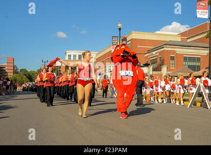 10. September 2015 während der NCAA College-Fußball-Action zwischen den Louisiana Tech Bulldogs und die Western Kentucky Hilltoppers Topper Stadium Houchins Branchen-L.T. Smith in Bowling Green Kentucky Steve Roberts/CSM Stockfoto