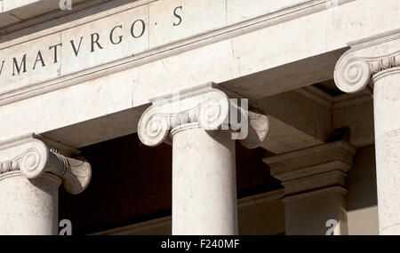 Detail der Kathedrale von St. Antonio, Triest - Italien Stockfoto