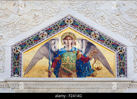 Mosaik von dem Erzengel Michael, serbisch-orthodoxen Tempel der Heiligen Dreifaltigkeit und St. Spyridon Stockfoto