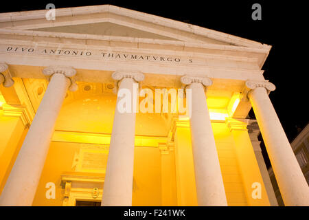 Detail der Kathedrale von St. Antonio, Triest - Italien Stockfoto