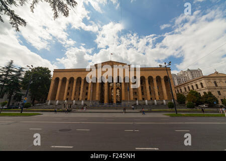 Tiflis, Georgien - 28. Juli 2015: Architektur von Tiflis (Tbilissi), Georgien. Tiflis ist die Hauptstadt und größte Stadt von Georgia mit 1 Stockfoto