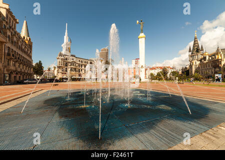 BATUMI, ADSCHARIEN, GEORGIA - 17.September: Medea Statue hält das goldene Vlies am 17. September 2015 in Batumi, eine der wichtigsten Stockfoto