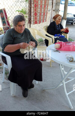 Armenische Frauen stricken Armenien-Kaukasus Stockfoto