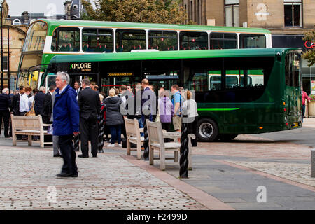 Dundee, Tayside, Scotland, UK, 11. September 2015. Xplore Dundee New City-Bus-Service wird auf 13. September 2015 im Einsatz sein. Xplore Dundee ist Teil der National Express Group ein neues Dundee öffentliches Verkehrsmittel mit einer neuen Flotte von Bussen für die Stadt werden. Bildnachweis: Dundee Photographics / Alamy Live News. Stockfoto