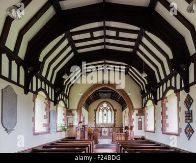 Das Innere von St. Michael und alle Engel Kirche, Lingen, Herefordshire Stockfoto