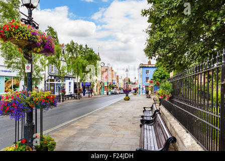 High Street in Glastonbury, Somerset, England, UK Stockfoto