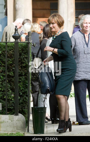 London, Großbritannien. 11. September 2015. Minister für die London Olympics und Arbeit Bürgermeister Kandidat Tessa Jowell ist in zweiten Platz durch Sadiq Khan geschlagen. Credit: Amer ghazzal/Alamy leben Nachrichten Stockfoto