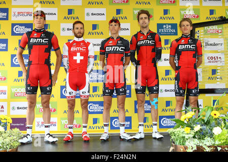 Stoke, UK. 11. September, 2015. Tour durch Großbritannien Phase sechs. Heizen Sie nach Nottingham. Das BMC Racing Team registrieren vor Stufe 6. © Aktion Plus Sport/Alamy Live-Nachrichten Stockfoto