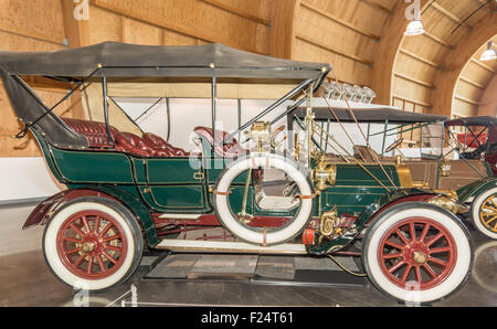Großen 1907 Pierce Arrow.  Auf dem Display an der amerikanischen Auto-Museum, Tacoma, Washington. 9 Mai 2015. Stockfoto