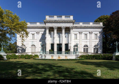 Marmor-Haus, "Sommerhaus" Alva und Wiliam K. Vanderbilt in Newport, RI, USA. Stockfoto