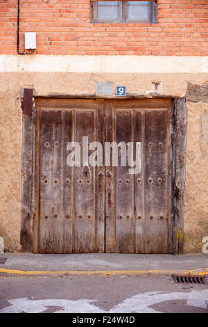 Alte Tür ein Armenhaus Stockfoto