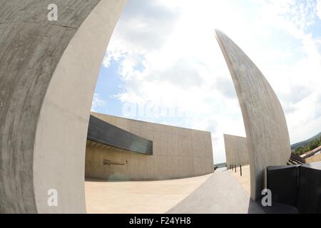 Shanksville, Pennsylvania, USA. 11. September, 2015. Der neu geweihten Flight 93 National Memorial zum Gedenken an die 40 Passagiere und Besatzung von Flug 93, die Terroristen um das Kapitol am 14. Jahrestag der 9/11 Anschläge gegen die Vereinigten Staaten 11. September 2015 in Shanksville, Pennsylvania anzugreifen gestoppt. Stockfoto