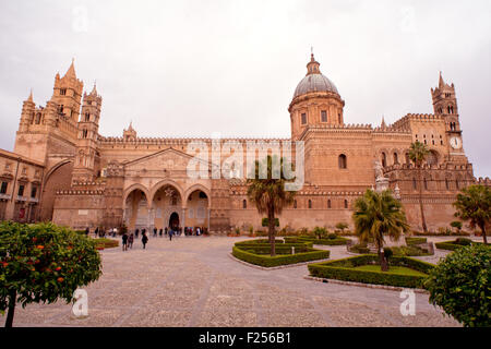 Kathedrale der Jungfrau Maria Santissima Assunta in Cielo, Palermo Stockfoto